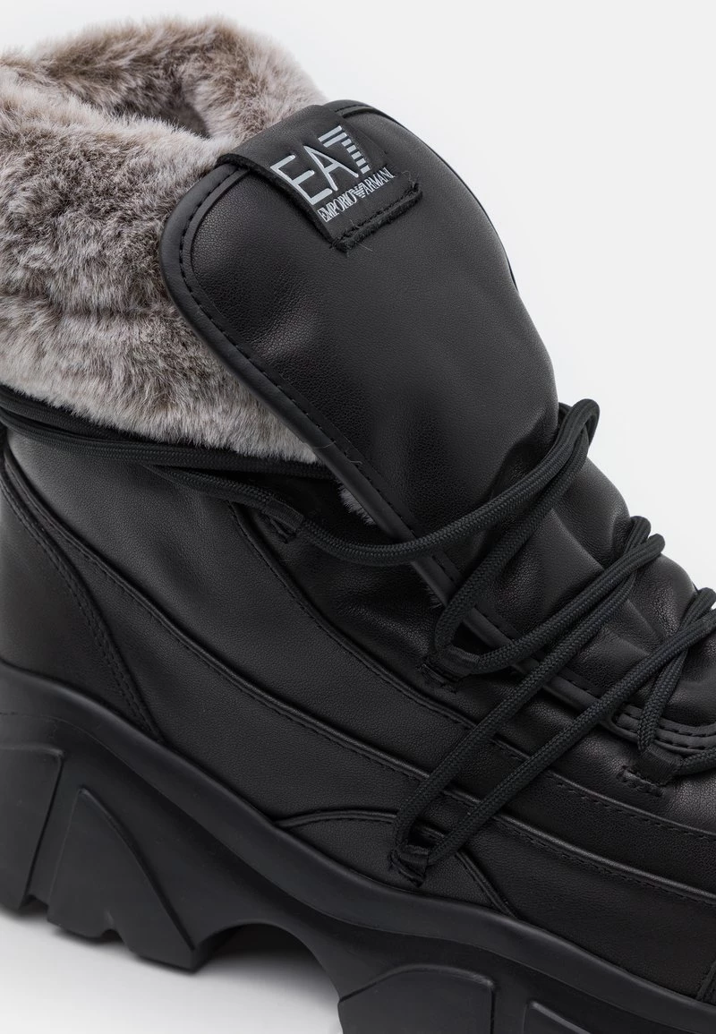 EA7 Emporio Armani UNISEX Baskets Montantes Black 6 EA7 Emporio Armani UNISEX Baskets Montantes Black – Image 6