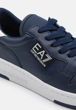 EA7 Emporio Armani UNISEX Baskets Basses Dark Blue -EA7 Emporio Armani Soldes Magasin 03354afad3894e8588ce6d8695c52e8a