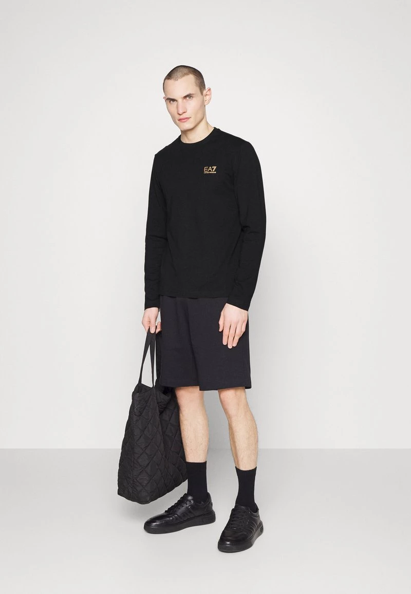 EA7 Emporio Armani T Shirt à Manches Longues Black Homme 2 EA7 Emporio Armani T Shirt à Manches Longues Black Homme – Image 2