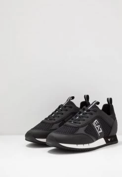 EA7 Emporio Armani Baskets Basses Black/white Homme 8 EA7 Emporio Armani Baskets Basses Black/white Homme -EA7 Emporio Armani Soldes Magasin 08abd62da45f475c9a6402f090aa841e