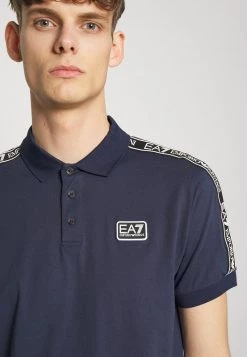 EA7 Emporio Armani Polo Dark Blue Homme 11 EA7 Emporio Armani Polo Dark Blue Homme -EA7 Emporio Armani Soldes Magasin 0c15b90ca2594facad3e9be35e2eb7fe