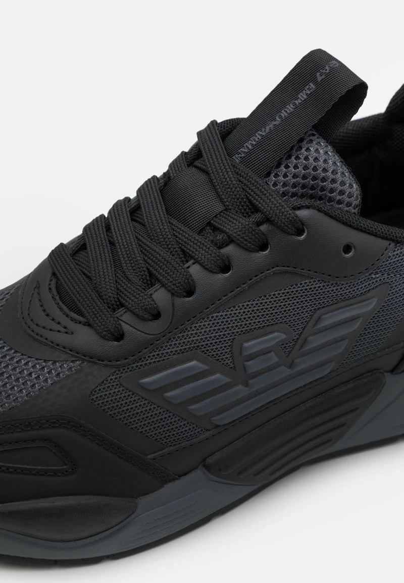 EA7 Emporio Armani UNISEX Baskets Basses Black 6 EA7 Emporio Armani UNISEX Baskets Basses Black – Image 6