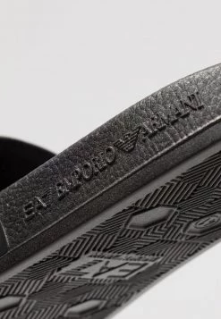 EA7 Emporio Armani Mules Black Unisex -EA7 Emporio Armani Soldes Magasin 0cdb4a368a0d457788c787c775a63d51