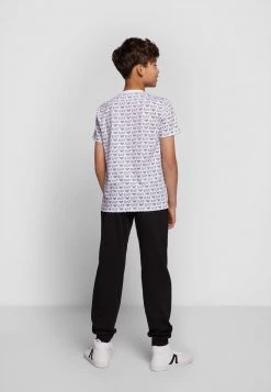 EA7 Emporio Armani MONOGRAM UNISEX T Shirt Imprimé White Black -EA7 Emporio Armani Soldes Magasin 0d3b610ab10e497abf20eea97aaa68c8