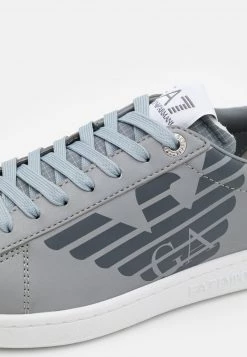 EA7 Emporio Armani UNISEX Baskets Basses Silver Coloured -EA7 Emporio Armani Soldes Magasin 0dd0f1973ff04ef28bb4489907b7009a