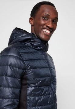 EA7 Emporio Armani RA OUTERWEAR Blouson Night Blue Homme -EA7 Emporio Armani Soldes Magasin 112d709eccf34318ac4c52c503417263