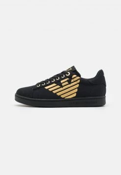 EA7 Emporio Armani UNISEX Baskets Basses Triple Black/gold
