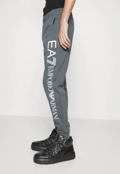 EA7 Emporio Armani Pantalon De Survêtement Dark Grey Homme -EA7 Emporio Armani Soldes Magasin 13bbb07df7d545cd93383db97d55880d