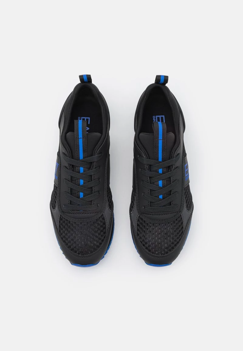 EA7 Emporio Armani Homme Baskets Basses Triple Black/baltimora 4 EA7 Emporio Armani Homme Baskets Basses Triple Black/baltimora – Image 4