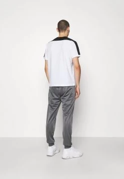 EA7 Emporio Armani T Shirt Imprimé White Homme -EA7 Emporio Armani Soldes Magasin 22d1e894f3184d02b12547cf23a19a36