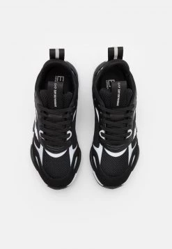 EA7 Emporio Armani UNISEX Baskets Basses Black/silver -EA7 Emporio Armani Soldes Magasin 24528005d9654a28afb325ae6f51ce36