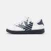EA7 Emporio Armani Baskets Basses White Enfant
