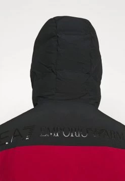 EA7 Emporio Armani Veste D'hiver Red/black Homme -EA7 Emporio Armani Soldes Magasin 2fb2c75c3e034033926f2dc856440b2d