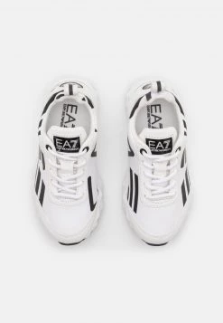 EA7 Emporio Armani Baskets Basses White Enfant 9 EA7 Emporio Armani Baskets Basses White Enfant -EA7 Emporio Armani Soldes Magasin 330c6ab4f6b74a9581cf762435831af2
