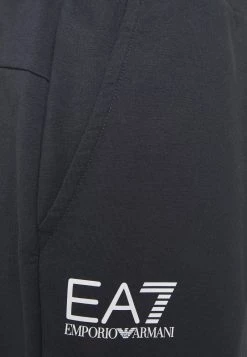 EA7 Emporio Armani Homme Short Dark Blue -EA7 Emporio Armani Soldes Magasin 3b6fd8902ceb4cc1a65b8539029722a8