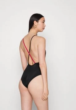 EA7 Emporio Armani Femme SEAWORLD MAXI LOGO WOMENS SWIMSUIT Maillot De Bain Nero 8 EA7 Emporio Armani Femme SEAWORLD MAXI LOGO WOMENS SWIMSUIT Maillot De Bain Nero -EA7 Emporio Armani Soldes Magasin 3ea83c9d52414263b8caf65b2e30ad97