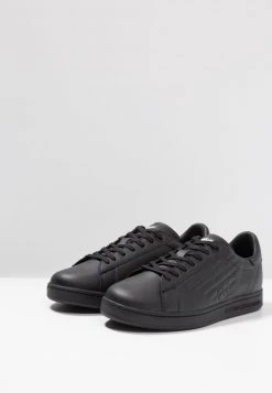 EA7 Emporio Armani UNISEX Baskets Basses Triple Black -EA7 Emporio Armani Soldes Magasin 4530341f0650448c87a46f183fdbeb28