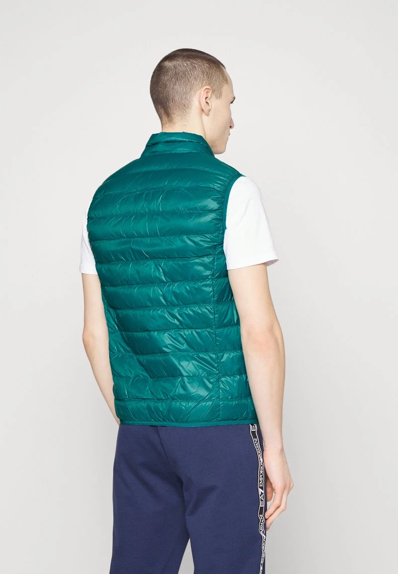 EA7 Emporio Armani DOWN WAIST COAT Veste Sans Manches Green Homme 3 EA7 Emporio Armani DOWN WAIST COAT Veste Sans Manches Green Homme – Image 3