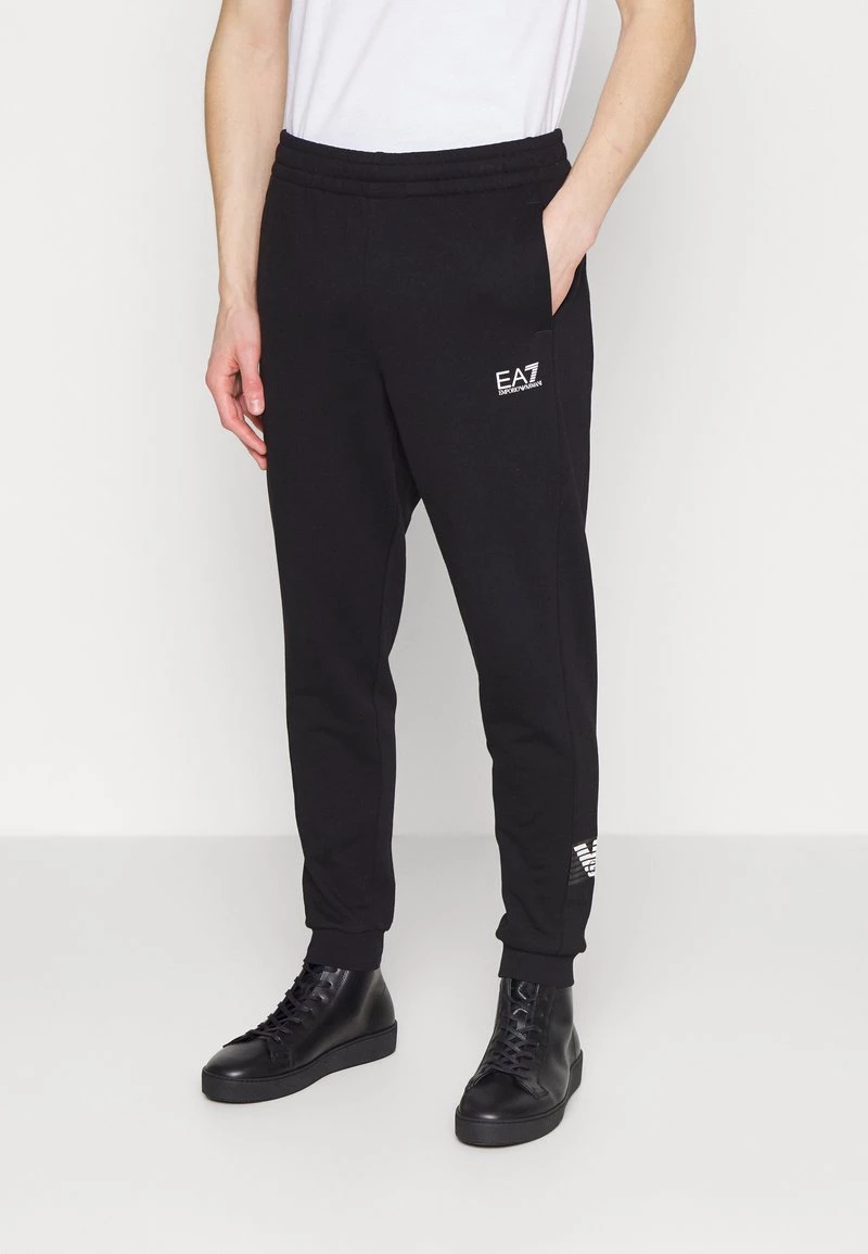 EA7 Emporio Armani TROUSER Pantalon De Survêtement Black Homme 1 EA7 Emporio Armani TROUSER Pantalon De Survêtement Black Homme