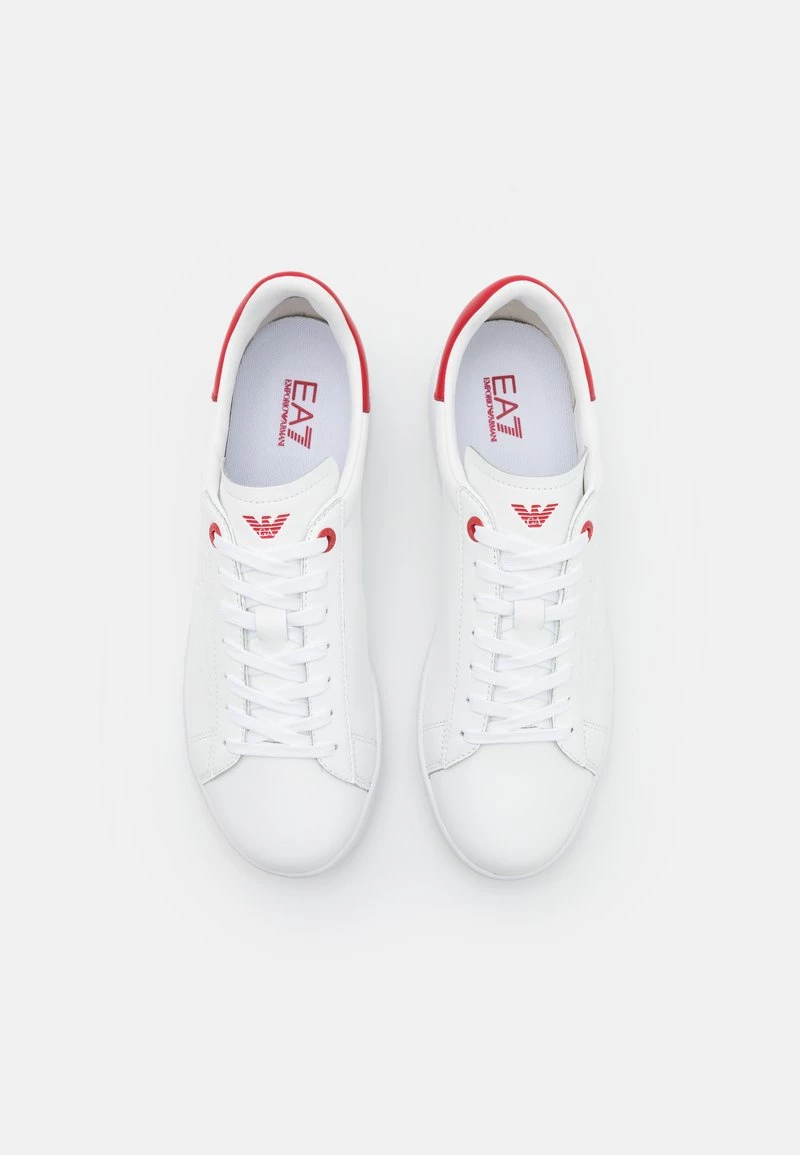 EA7 Emporio Armani UNISEX Baskets Basses White/racing Red 4 EA7 Emporio Armani UNISEX Baskets Basses White/racing Red – Image 4
