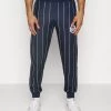 EA7 Emporio Armani TENNIS CLUB PANTS Pantalon De Survêtement Riga Homme