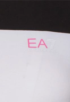 EA7 Emporio Armani Femme T Shirt Imprimé Multi -EA7 Emporio Armani Soldes Magasin 50881c7829154e28950501bc7d59ee17