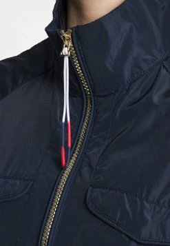 EA7 Emporio Armani Femme TENNIS CLUB JACKET Veste Coupe Vent Blu Navy -EA7 Emporio Armani Soldes Magasin 52eee1e4f35e49cfbd2f7b372e868b4f