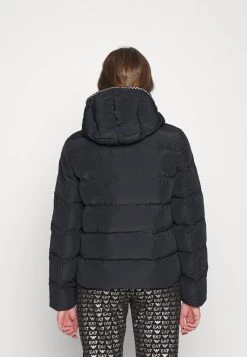 EA7 Emporio Armani Veste D'hiver Black Femme -EA7 Emporio Armani Soldes Magasin 54380a5175084541954c11ac42648f25