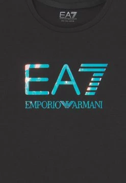 EA7 Emporio Armani Enfant TRAIN IRIDESCENT GIRL CROP TEE T Shirt Imprimé Black -EA7 Emporio Armani Soldes Magasin 583868fe039e4f8aa7ad79e12d2174a2