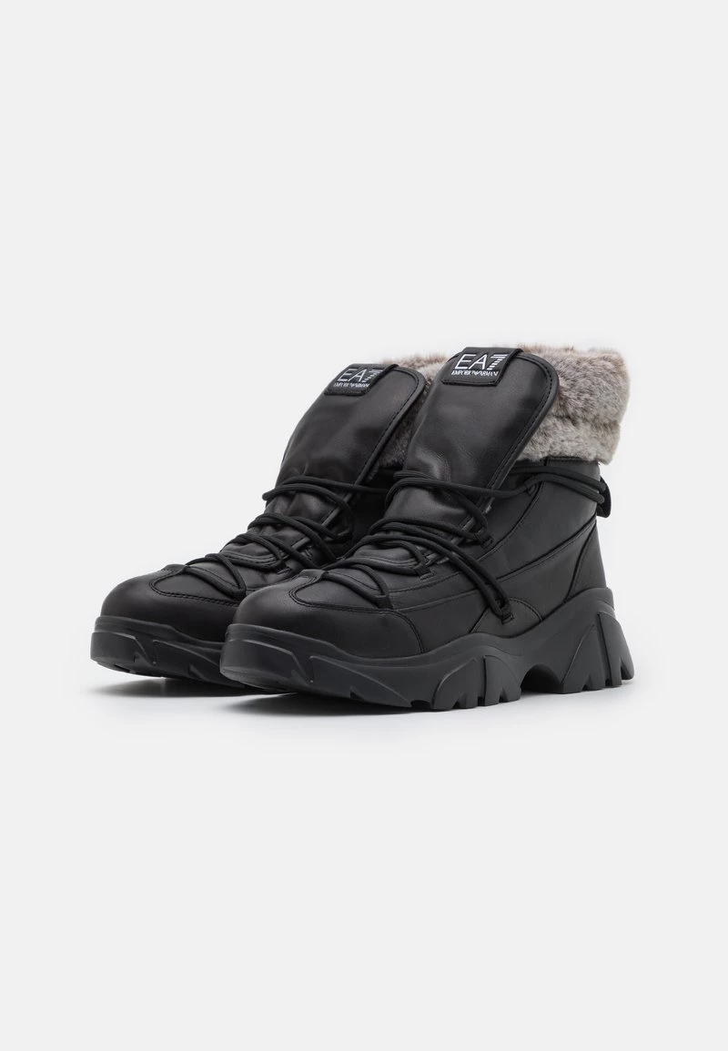 EA7 Emporio Armani UNISEX Baskets Montantes Black 2 EA7 Emporio Armani UNISEX Baskets Montantes Black – Image 2