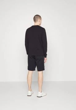 EA7 Emporio Armani BERMUDA Short Black Homme 7 EA7 Emporio Armani BERMUDA Short Black Homme -EA7 Emporio Armani Soldes Magasin 594ff27fde0240669d4c2ab363d4d1ec
