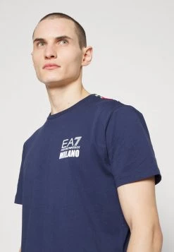 EA7 Emporio Armani Homme T Shirt Imprimé Dark Blue -EA7 Emporio Armani Soldes Magasin 5b2b56d2470545848fcb02b551869dd9