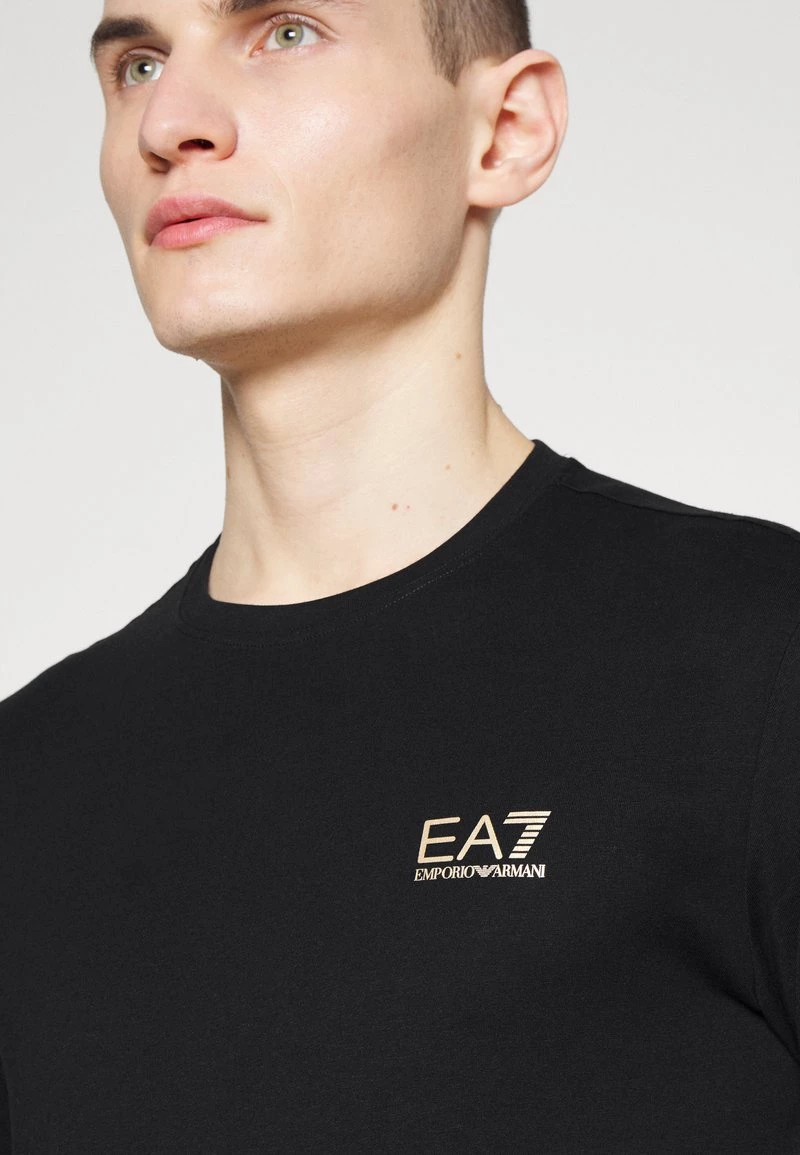 EA7 Emporio Armani T Shirt à Manches Longues Black Homme 6 EA7 Emporio Armani T Shirt à Manches Longues Black Homme – Image 6