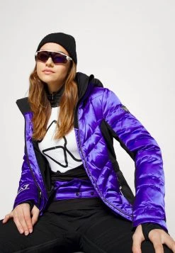 EA7 Emporio Armani Veste De Ski Deep Blue Femme -EA7 Emporio Armani Soldes Magasin 5b7fe9feea1a47eea6ee76e9f860cabe