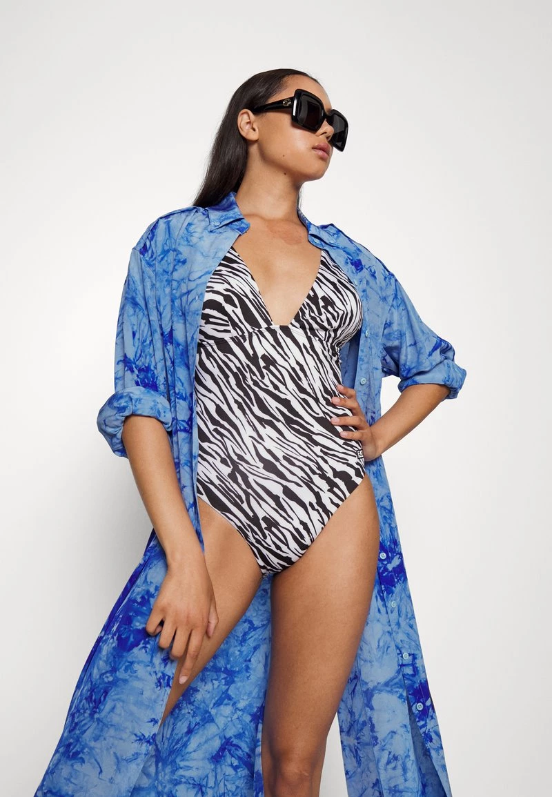 EA7 Emporio Armani SEAWORLD GRAPH WOMEN'S SWIMSUIT Maillot De Bain Nero/bianco Femme 4 EA7 Emporio Armani SEAWORLD GRAPH WOMEN'S SWIMSUIT Maillot De Bain Nero/bianco Femme – Image 4