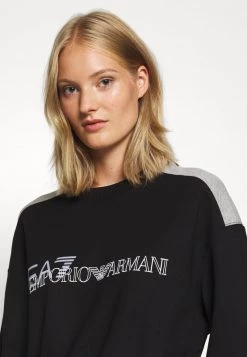 EA7 Emporio Armani T Shirt à Manches Longues Black Femme -EA7 Emporio Armani Soldes Magasin 6086e72fc3bb41a89303e8e9d728f188
