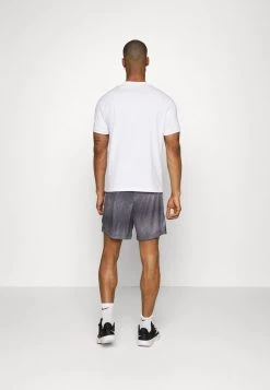EA7 Emporio Armani Homme TENNIS PRO GRAPHIC Short De Sport Blu Fantasia -EA7 Emporio Armani Soldes Magasin 609840d89f564f81844ae6df59b14c0a