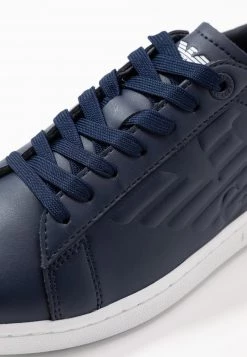 EA7 Emporio Armani UNISEX Baskets Basses Navy -EA7 Emporio Armani Soldes Magasin 64c38466d28a46e38b38d20d6800d17e