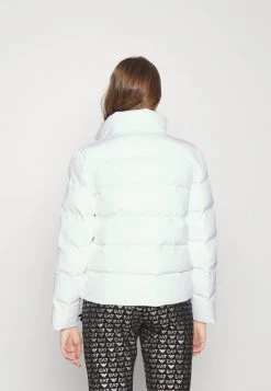 EA7 Emporio Armani Femme Veste D'hiver White -EA7 Emporio Armani Soldes Magasin 6d962f6286584d3fbb91680f840b31a3