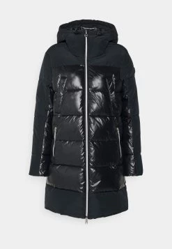 EA7 Emporio Armani Femme Veste D'hiver Black -EA7 Emporio Armani Soldes Magasin 7086dc5bcc2049a4837b75365e6368c0