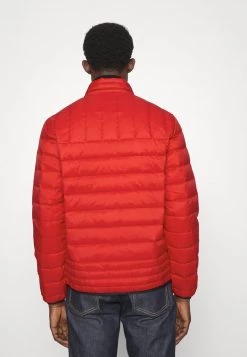 EA7 Emporio Armani Veste D'hiver Red Homme -EA7 Emporio Armani Soldes Magasin 76a41e92439a4c0596a2e1a67d8603f1