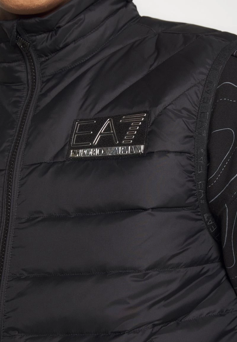 EA7 Emporio Armani Homme Veste Sans Manches Black 6 EA7 Emporio Armani Homme Veste Sans Manches Black – Image 6