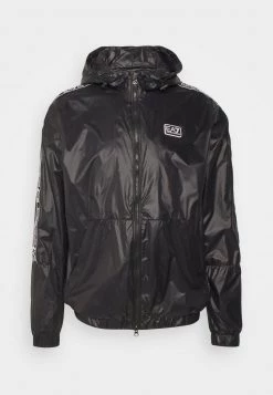 EA7 Emporio Armani JACKET Veste Légère Black Homme -EA7 Emporio Armani Soldes Magasin 84d762c7adb84c53a58b1290055f0739