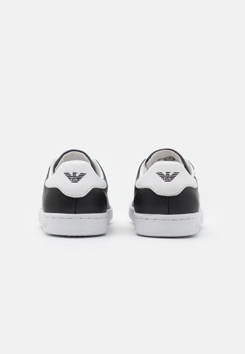 EA7 Emporio Armani Enfant Baskets Basses Black 3 EA7 Emporio Armani Enfant Baskets Basses Black – Image 3