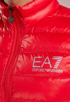EA7 Emporio Armani Homme DOWN WAIST COAT Veste Sans Manches Racing Red -EA7 Emporio Armani Soldes Magasin 8bf16d5fa5324a19bdfd6e823665bdc1