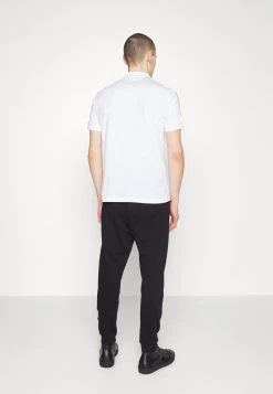 EA7 Emporio Armani TROUSER Pantalon De Survêtement Black Homme 7 EA7 Emporio Armani TROUSER Pantalon De Survêtement Black Homme -EA7 Emporio Armani Soldes Magasin 8f9bc4a7c2254e81851a087c6378e014