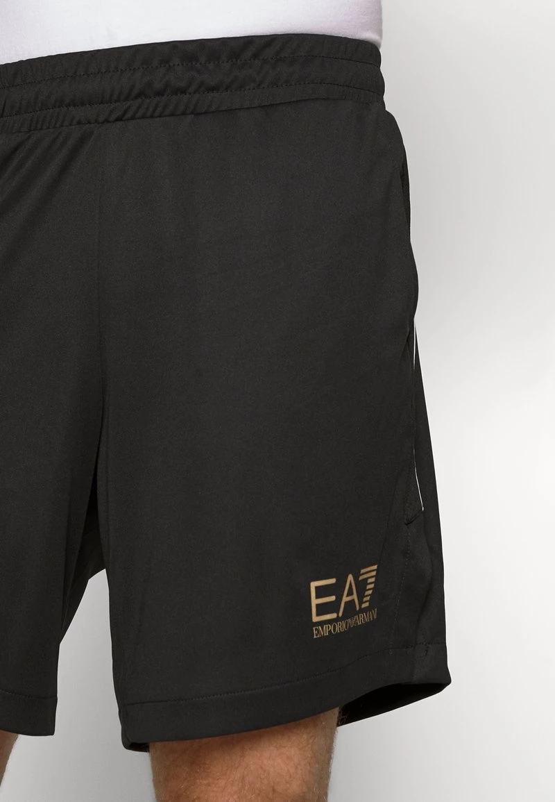 EA7 Emporio Armani Homme TENNIS PRO GRAPHIC Short De Sport Nero 5 EA7 Emporio Armani Homme TENNIS PRO GRAPHIC Short De Sport Nero – Image 5