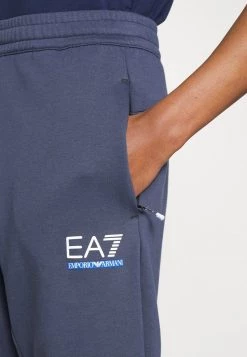 EA7 Emporio Armani Homme Short Blue -EA7 Emporio Armani Soldes Magasin 928ff7208882452994b9c06e066bd5bc