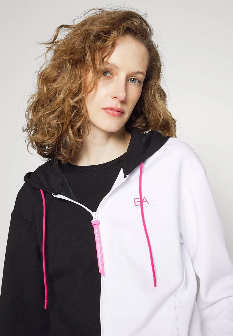 EA7 Emporio Armani Gilet Black/white Femme 4 EA7 Emporio Armani Gilet Black/white Femme – Image 4