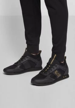 EA7 Emporio Armani Baskets Basses Black Homme 13 EA7 Emporio Armani Baskets Basses Black Homme -EA7 Emporio Armani Soldes Magasin a9ead279c0934021bc32558fcbb02ddb